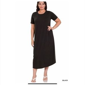 (REDUCED) PLUS SIZE BLACK MAXI DRESS